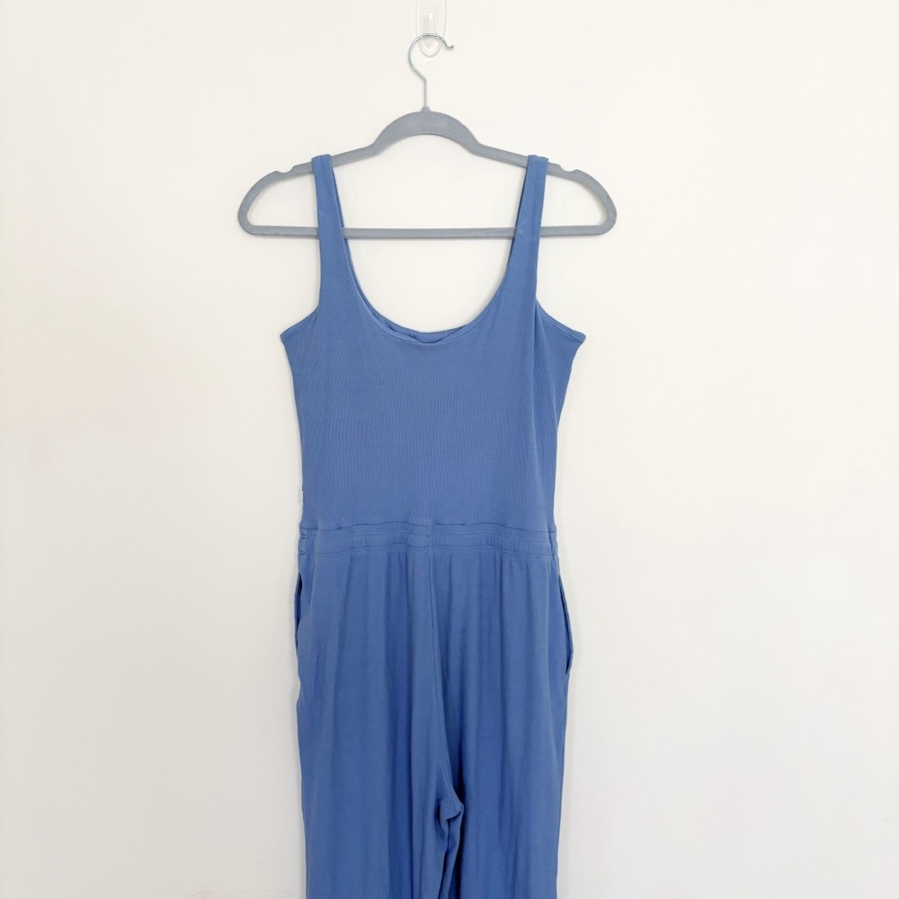 Vuori Pose Rib Knit Scoop Jumpsuit Built In Bra Periwinkle Blue Medium - Picture 6 of 8